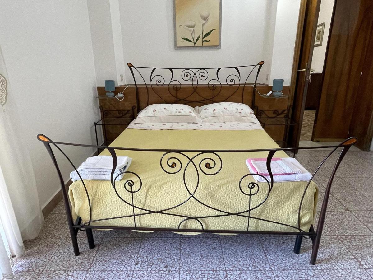 B&B Caterina Biccari Екстер'єр фото